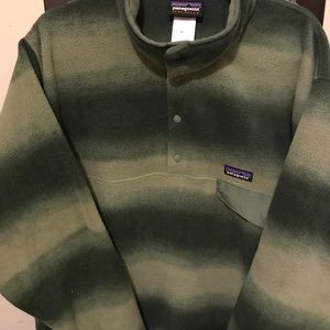 Patagonia men’s pullover